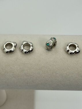 Brighton Spacer Beads Silver Plated 2 Floral Shape 1 Blue Crystals Qty 4